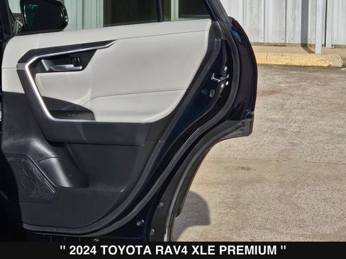 Used 2024 Toyota RAV4 XLE Premium FWD image 27