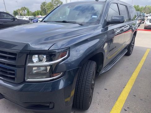 Used 2019 Chevrolet Suburban Premier image 1