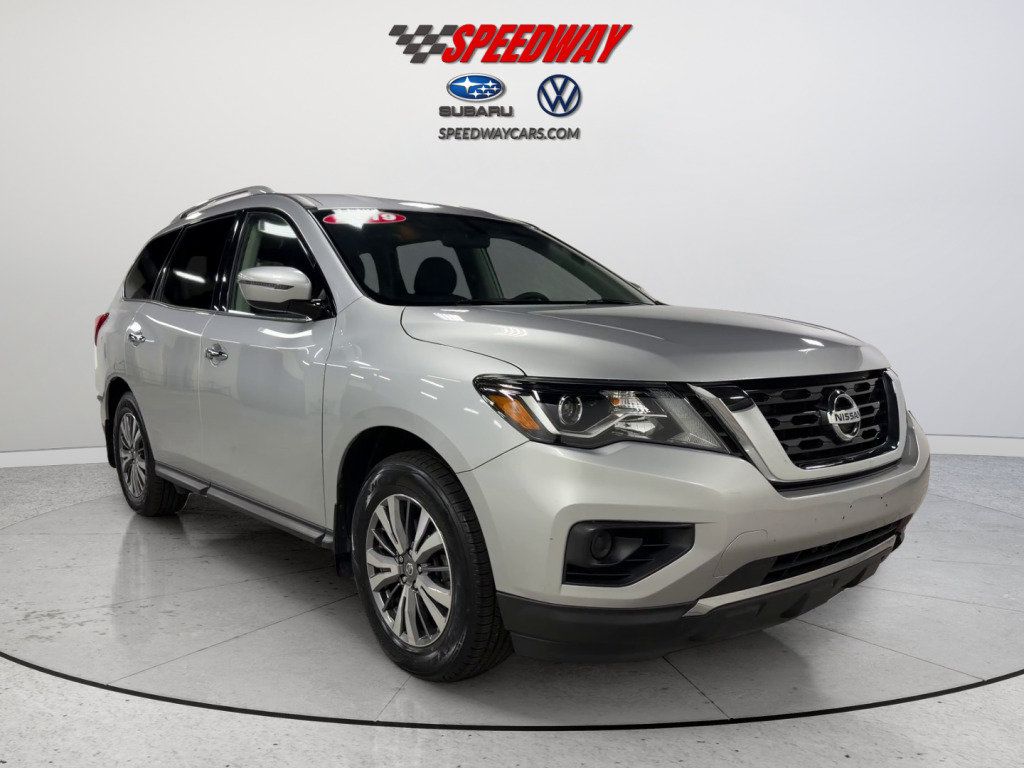 Used 2019 Nissan Pathfinder S AWD/4WD image 2
