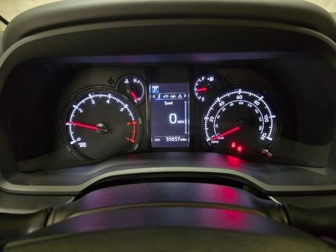 Used 2021 Toyota 4Runner SR5 image 17