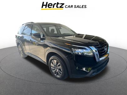 Used 2025 Nissan Pathfinder SV