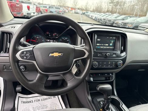 Used 2018 Chevrolet Colorado W/T w/ WT Convenience Package image 19