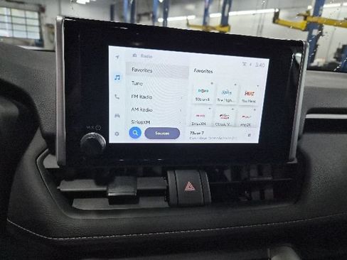 Used 2023 Toyota RAV4 LE FWD image 23