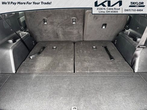 Used 2024 Kia Sorento S image 24