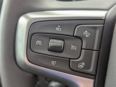 Used 2024 Chevrolet Silverado 1500 LT image 18