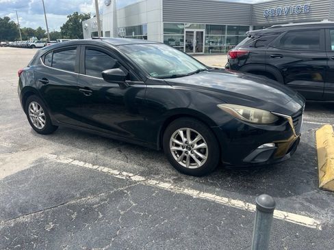 Used 2014 MAZDA MAZDA3 i Touring w/ Moonroof Package 1 FWD image 1