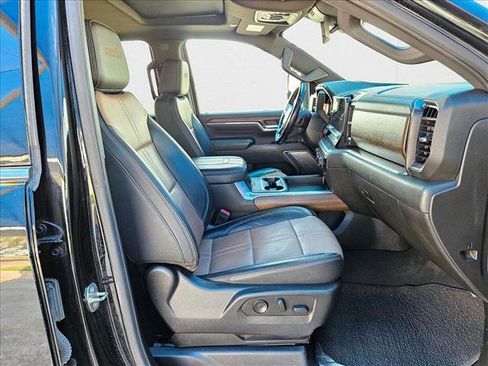 Certified 2024 Chevrolet Silverado 2500 High Country image 21