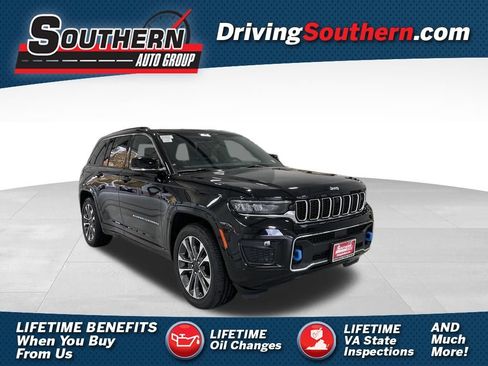 Used 2024 Jeep Grand Cherokee Overland w/ Advanced Protech Group III AWD/4WD image 1