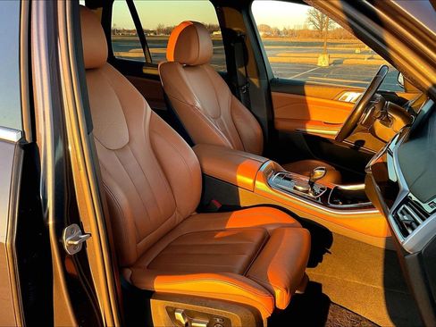 Used 2021 BMW X5 xDrive40i image 8