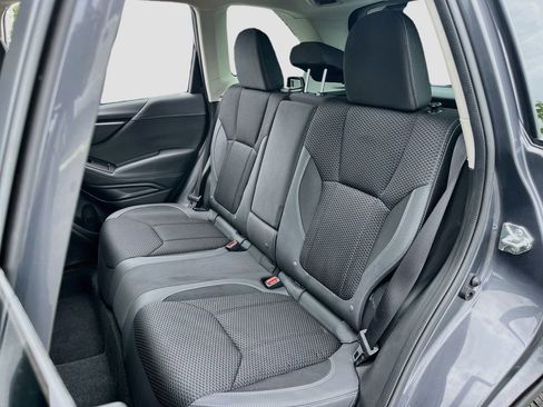 Used 2023 Subaru Forester Premium AWD/4WD image 24