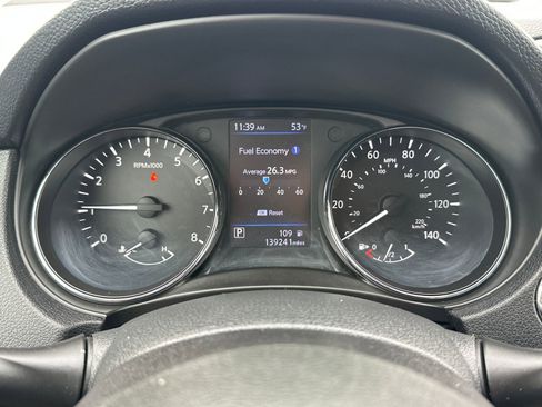 Used 2018 Nissan Rogue SL image 13