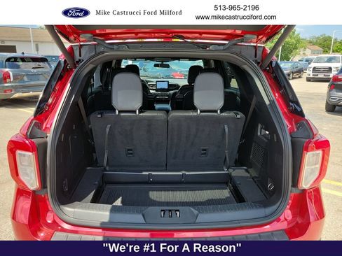 Certified 2020 Ford Explorer XLT w/ Equipment Group 202A AWD/4WD image 29