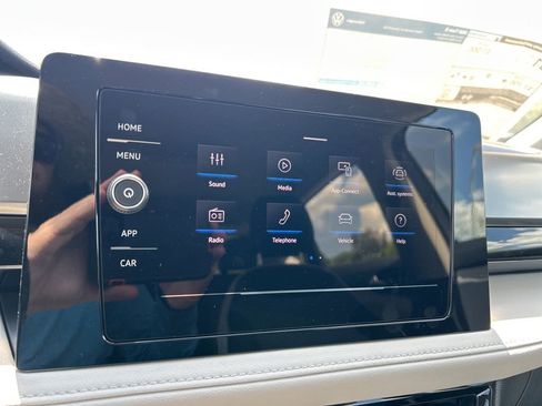 New 2025 Volkswagen Taos S image 25