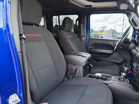 Used 2018 Jeep Wrangler Unlimited Rubicon AWD/4WD image 23