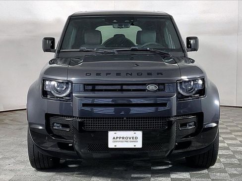 Used 2023 Land Rover Defender 110 V8 image 2