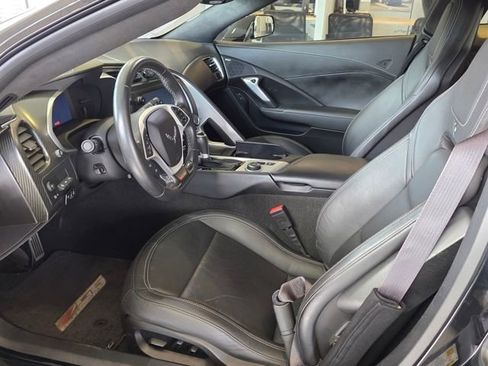 Used 2016 Chevrolet Corvette Z06 w/ 3LZ Preferred Equipment Group RWD image 9