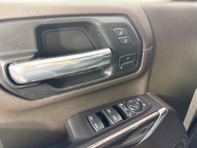 Used 2021 Chevrolet Silverado 3500 LTZ w/ LTZ Plus Package AWD/4WD image 14