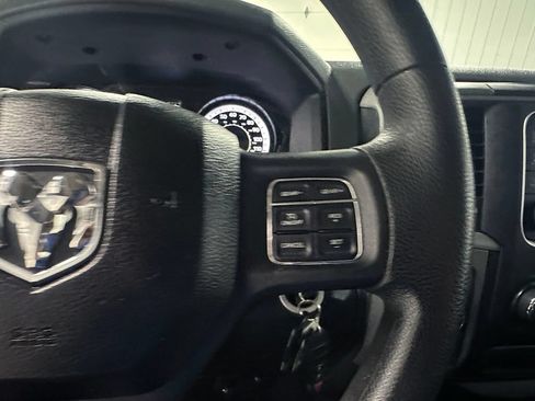 Used 2017 RAM 1500 Express AWD/4WD image 27