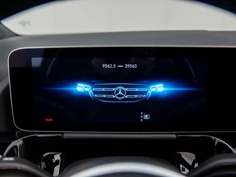 Used 2021 Mercedes-Benz GLA 250 4MATIC image 20