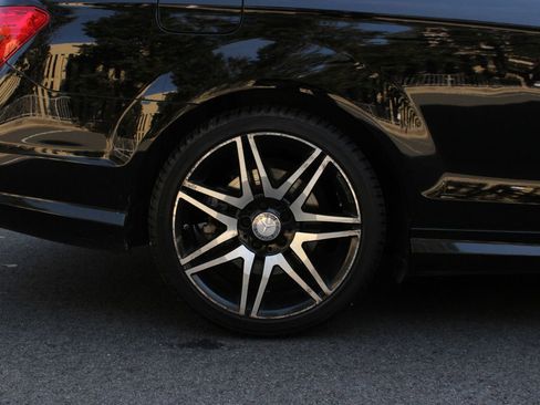 Used 2014 Mercedes-Benz C 350 4MATIC Coupe image 5