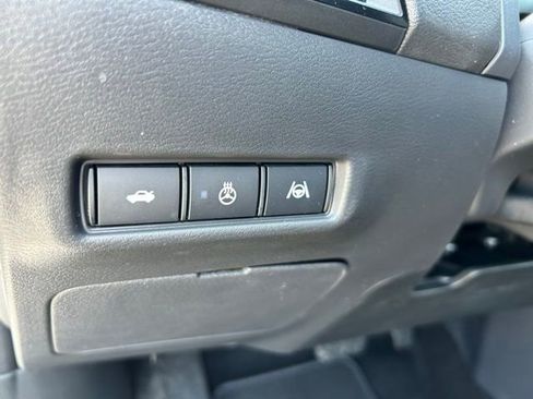 New 2026 Nissan Sentra SR FWD image 25