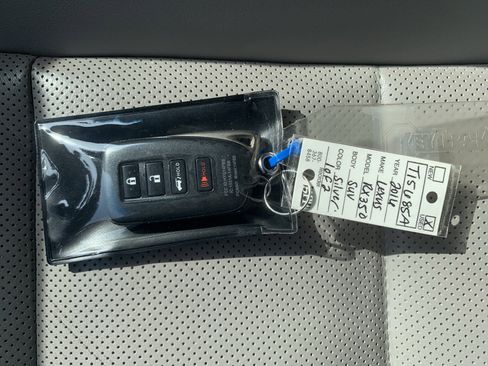 Used 2016 Lexus RX 350 FWD w/ Premium Package image 37