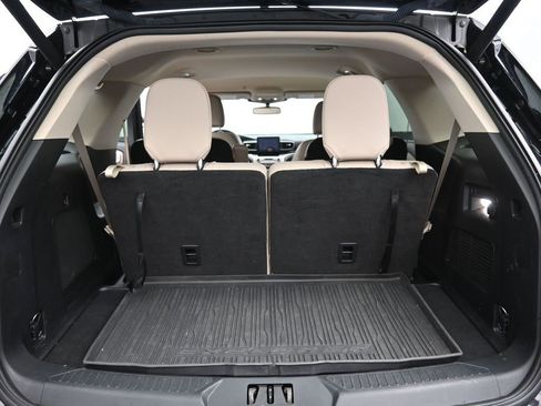 Certified 2022 Ford Explorer XLT w/ Equipment Group 202A image 2