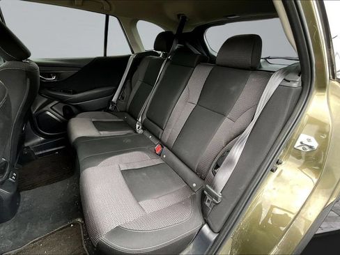 Used 2021 Subaru Outback Premium AWD/4WD image 18