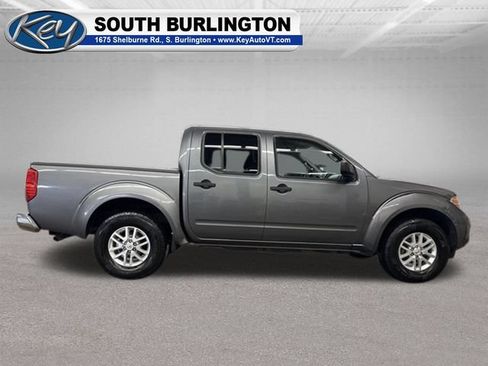 Used 2016 Nissan Frontier SV AWD/4WD image 7