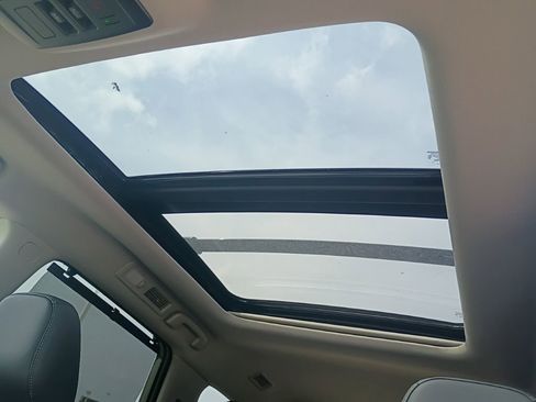 New 2026 Nissan Pathfinder Platinum image 28