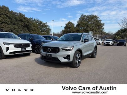 New 2026 Volvo XC40 B5 Plus w/ Protection Package Premier