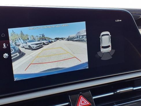Certified 2023 Kia Niro Wind FWD image 17