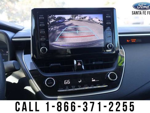 Used 2020 Toyota Corolla LE image 31