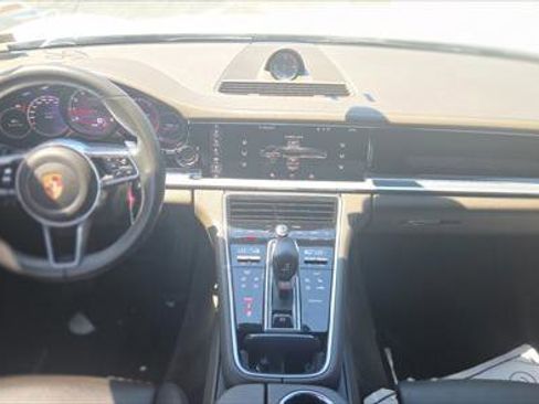 Used 2017 Porsche Panamera 4 AWD/4WD image 24