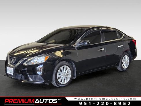 Used 2019 Nissan Sentra S w/ Appearance Package image 1