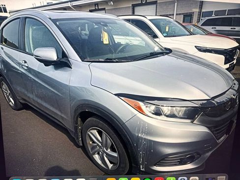 Used 2019 Honda HR-V EX image 4