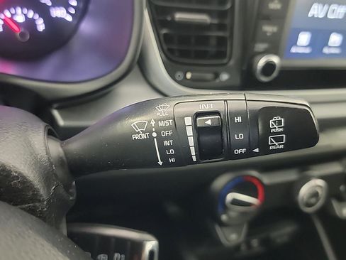 Used 2020 Kia Rio S image 26