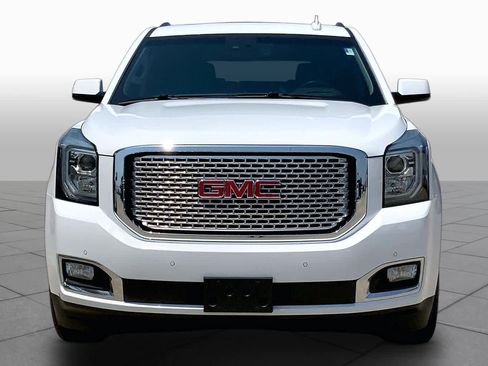 Used 2016 GMC Yukon Denali w/ Open Road Package AWD/4WD image 4