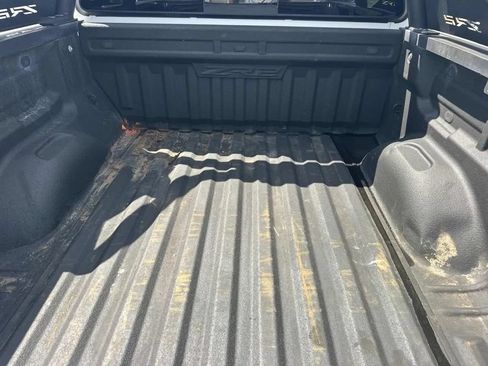 Used 2019 Chevrolet Colorado ZR2 w/ ZR2 Dusk Special Edition AWD/4WD image 12