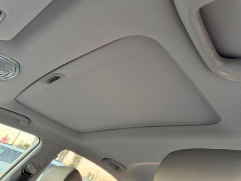 Used 2016 Hyundai Sonata Limited image 15