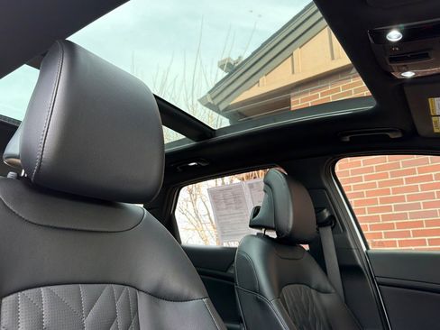 Certified 2024 Kia Sportage X-Pro image 17