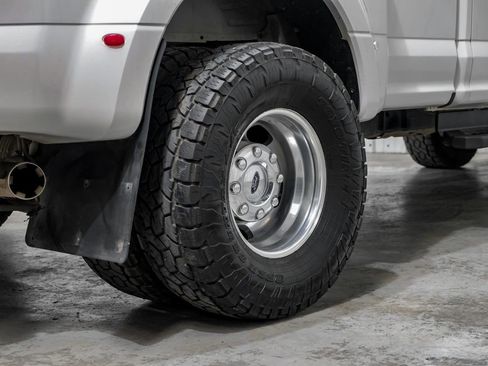 Used 2022 Ford F350 Lariat w/ Lariat Ultimate Package image 63