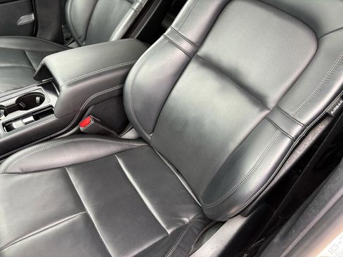 Used 2022 Lincoln Corsair Standard AWD w/ Equipment Group 101A image 17