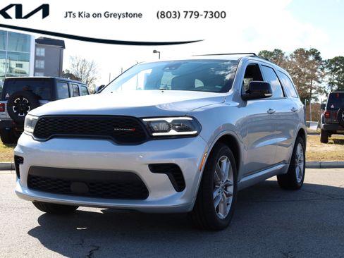 Used 2024 Dodge Durango GT image 1