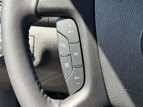 Used 2017 Buick Enclave Leather FWD image 22