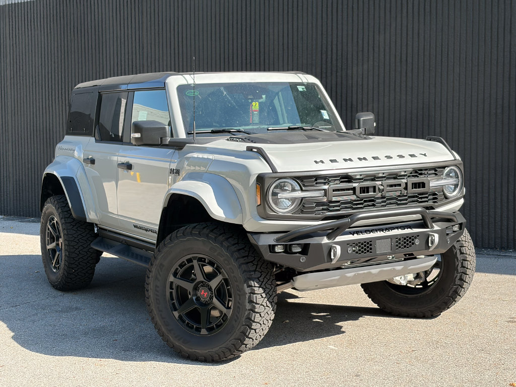 New 2026 Ford Bronco Raptor w/ Interior Carbon Fiber Pack AWD/4WD image 9