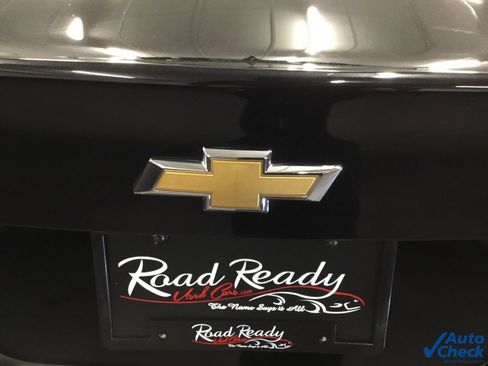 Used 2017 Chevrolet Cruze LT image 13