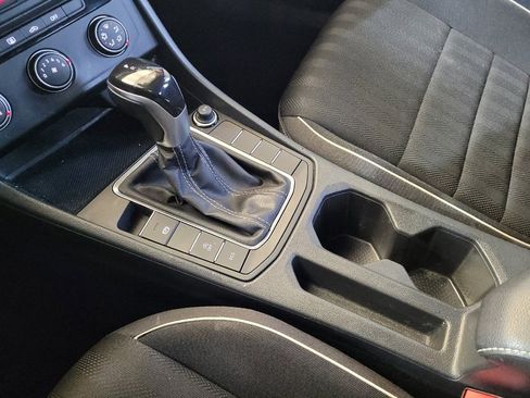 Used 2023 Volkswagen Jetta Sport image 26