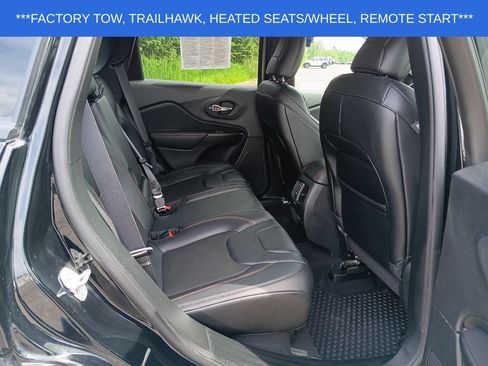 Used 2022 Jeep Cherokee Trailhawk w/ Trailer Tow Group AWD/4WD image 17