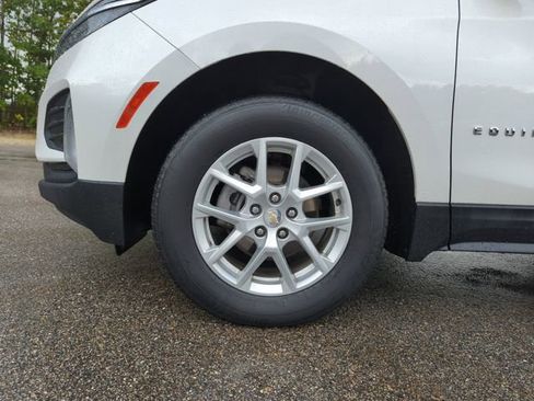 Used 2022 Chevrolet Equinox LT image 33
